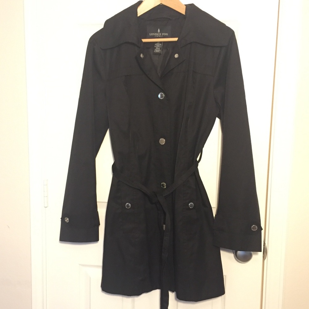 London Fog women’s trench rain coat size M